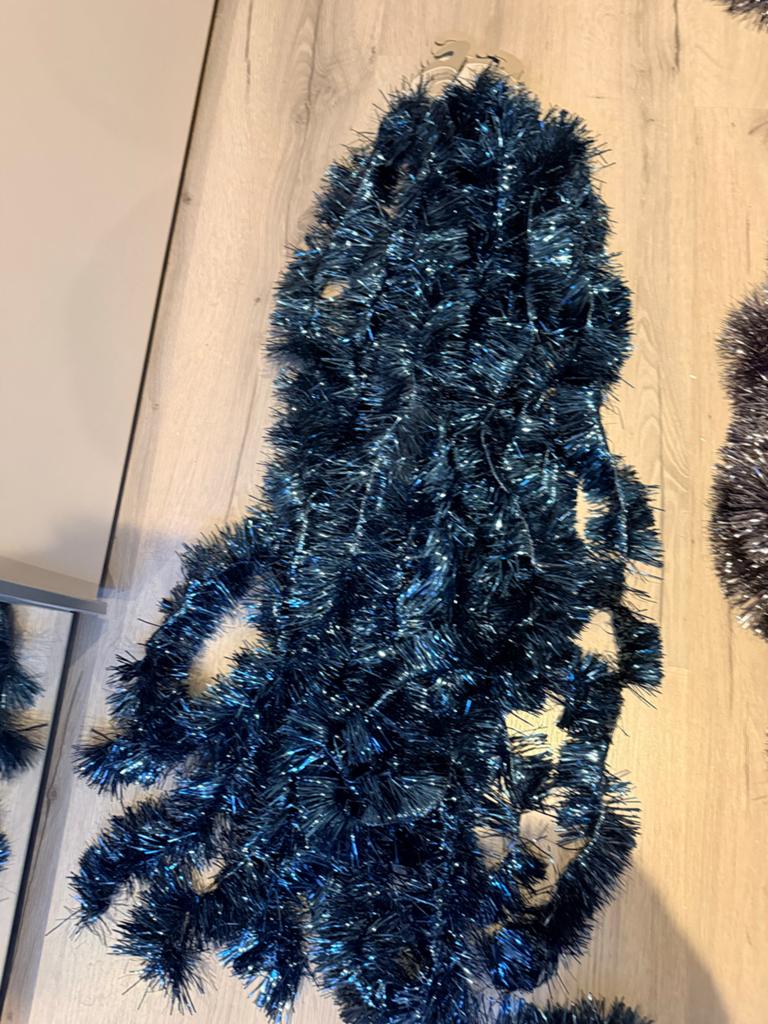 8 Prachtige Blauwe Slingers ,nieuw, Diversen, Kerst, Ophalen of Verzenden, Nieuw