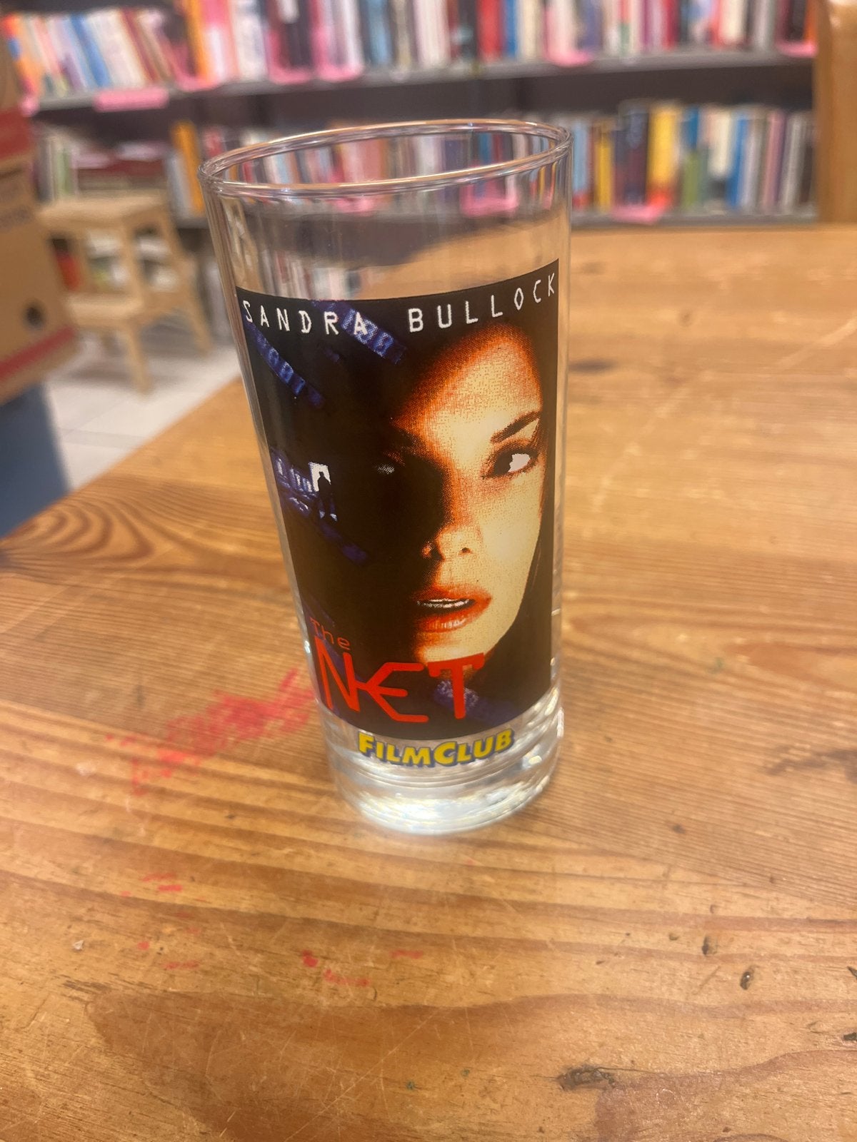 Sandra Bullock The Net Filmclub Glas, Vintage, Gebruikt, Meerkleurig, Verzenden