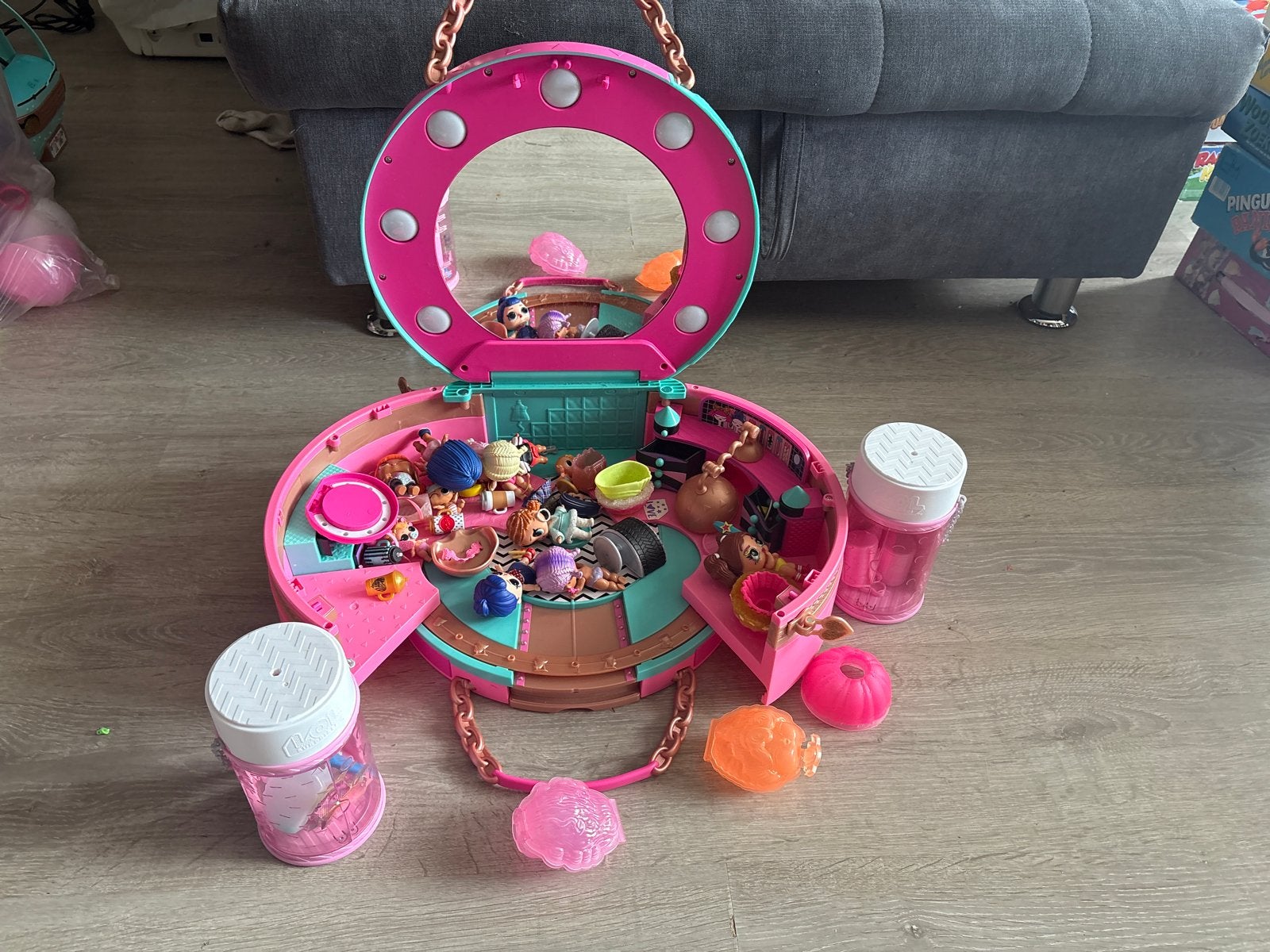 LOL Surprise Glamper met poppen en accessoires, Kinderen en Baby's, Ophalen, Gebruikt, Overige typen