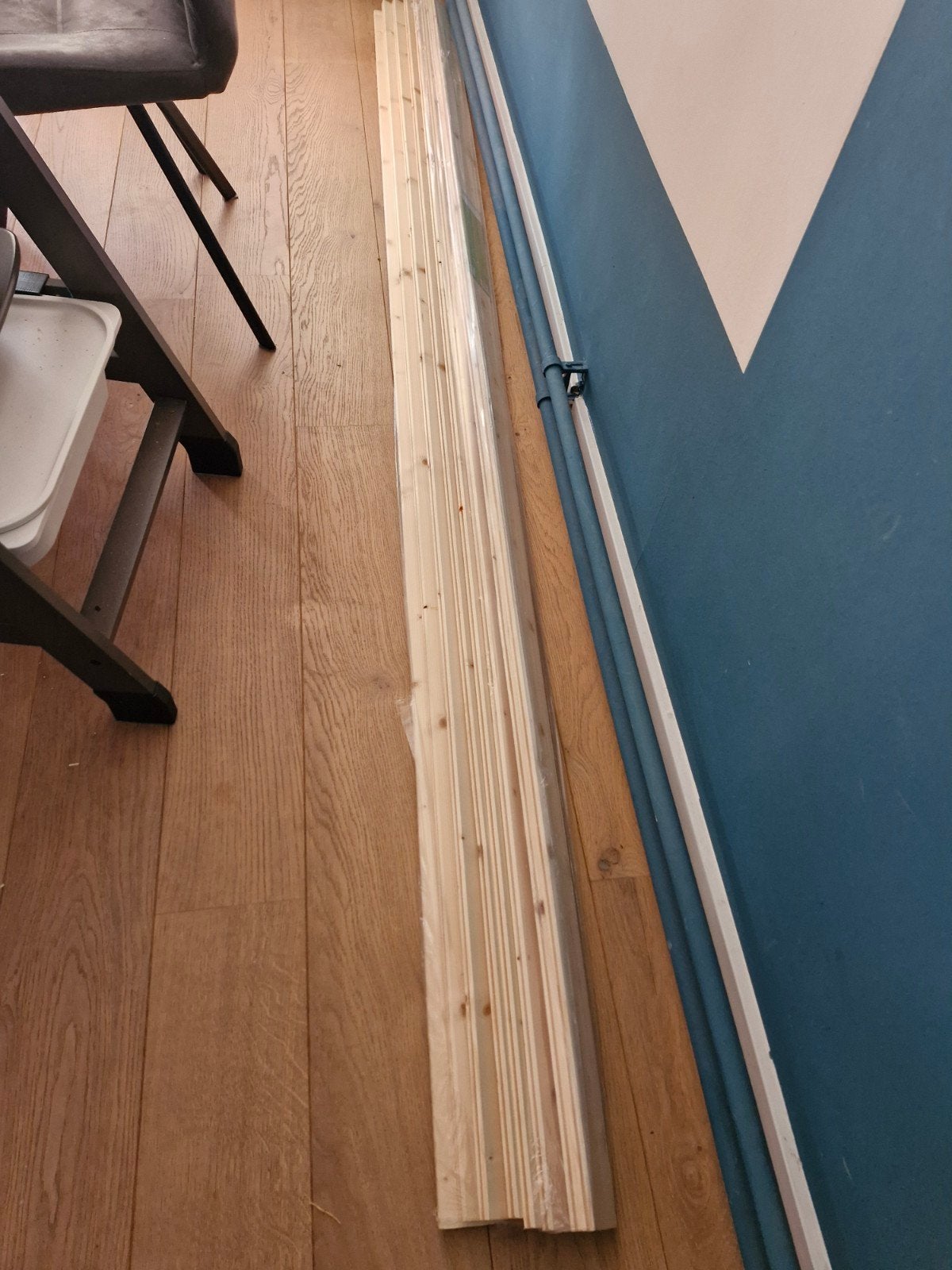 8 nieuwe vuren schroten - 270 cm lang, Ophalen, Minder dan 25 mm, Nieuw, 250 tot 300 cm