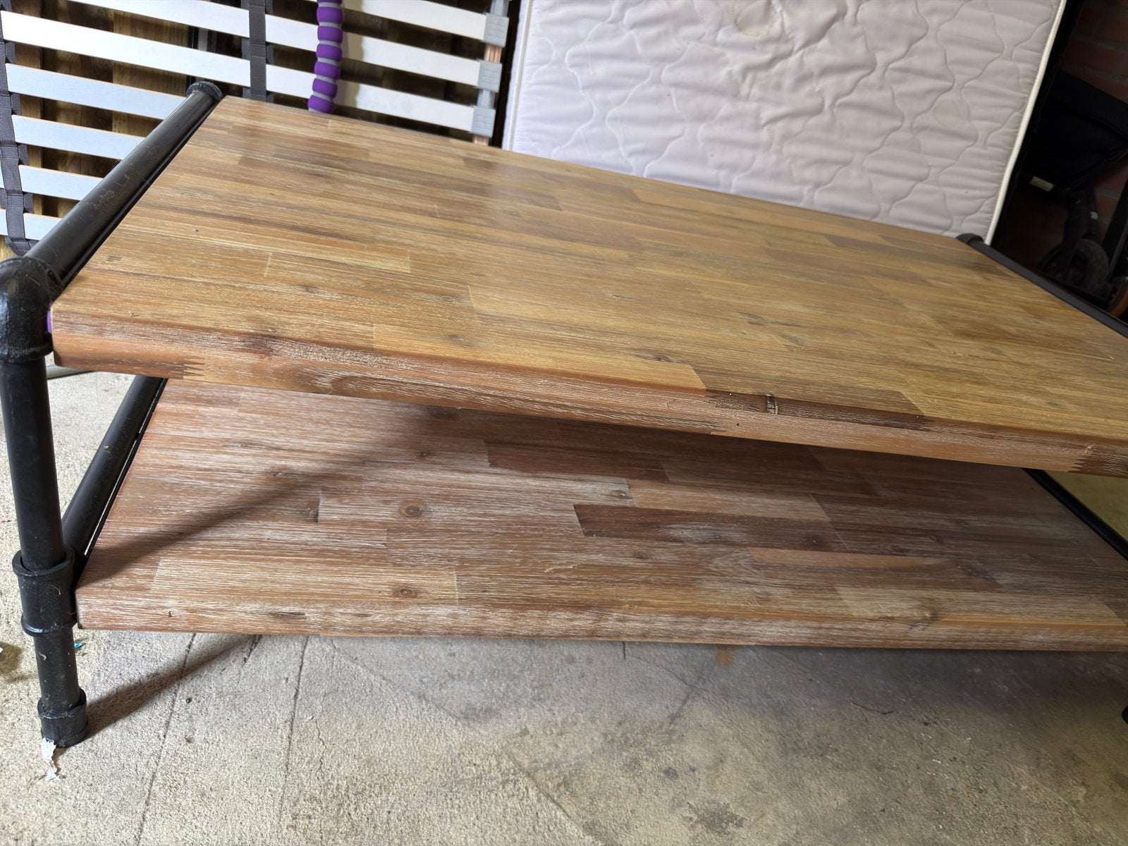 Mooie salontafel, Ophalen, 100 tot 150 cm, 50 tot 100 cm, Zo goed als nieuw