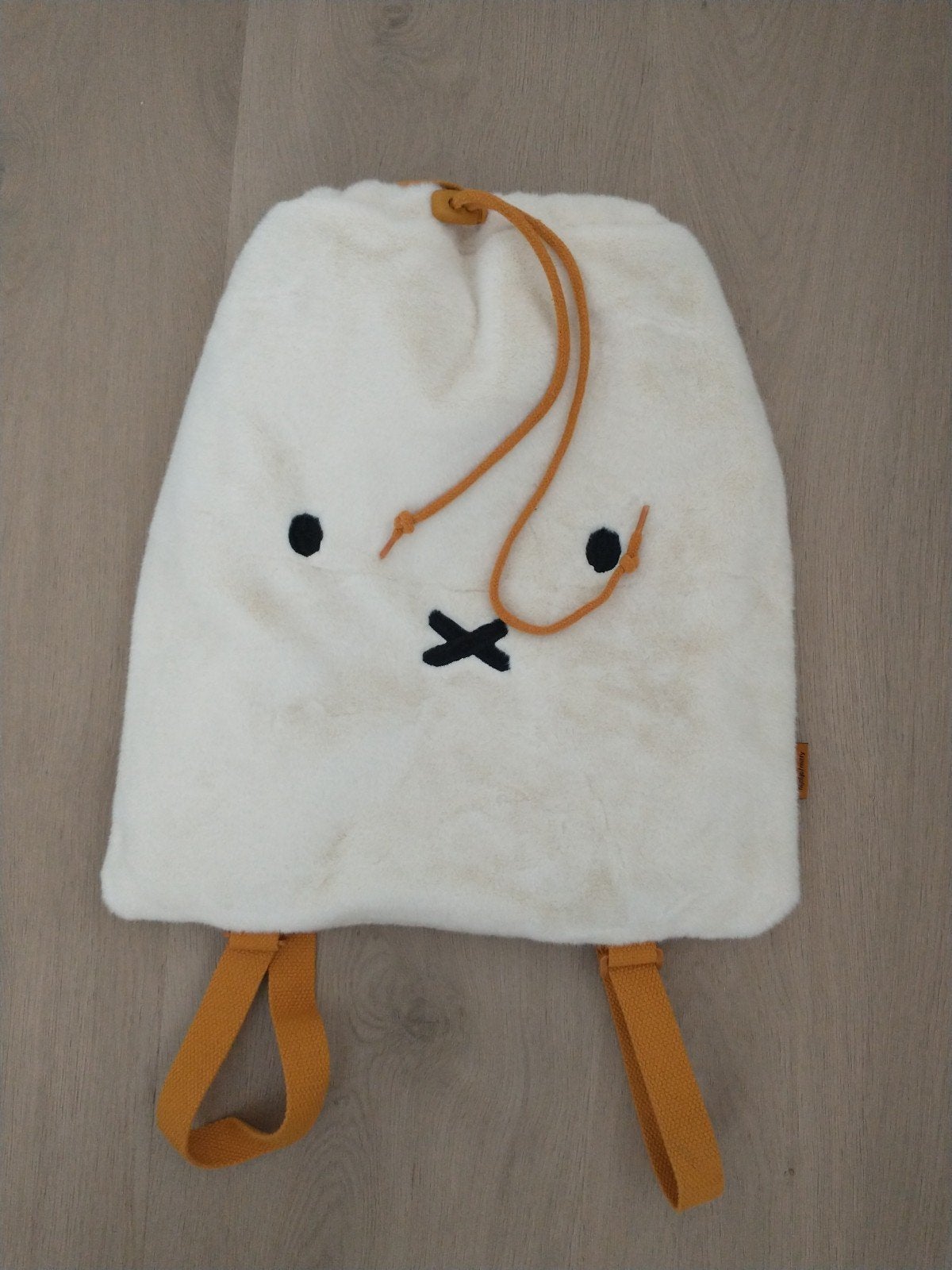 Nieuw: Hema Nijntje rugzak van zacht pluche, Sieraden, Tassen en Uiterlijk, Tassen | Rugtassen, Ophalen of Verzenden, Nieuw, Overige merken