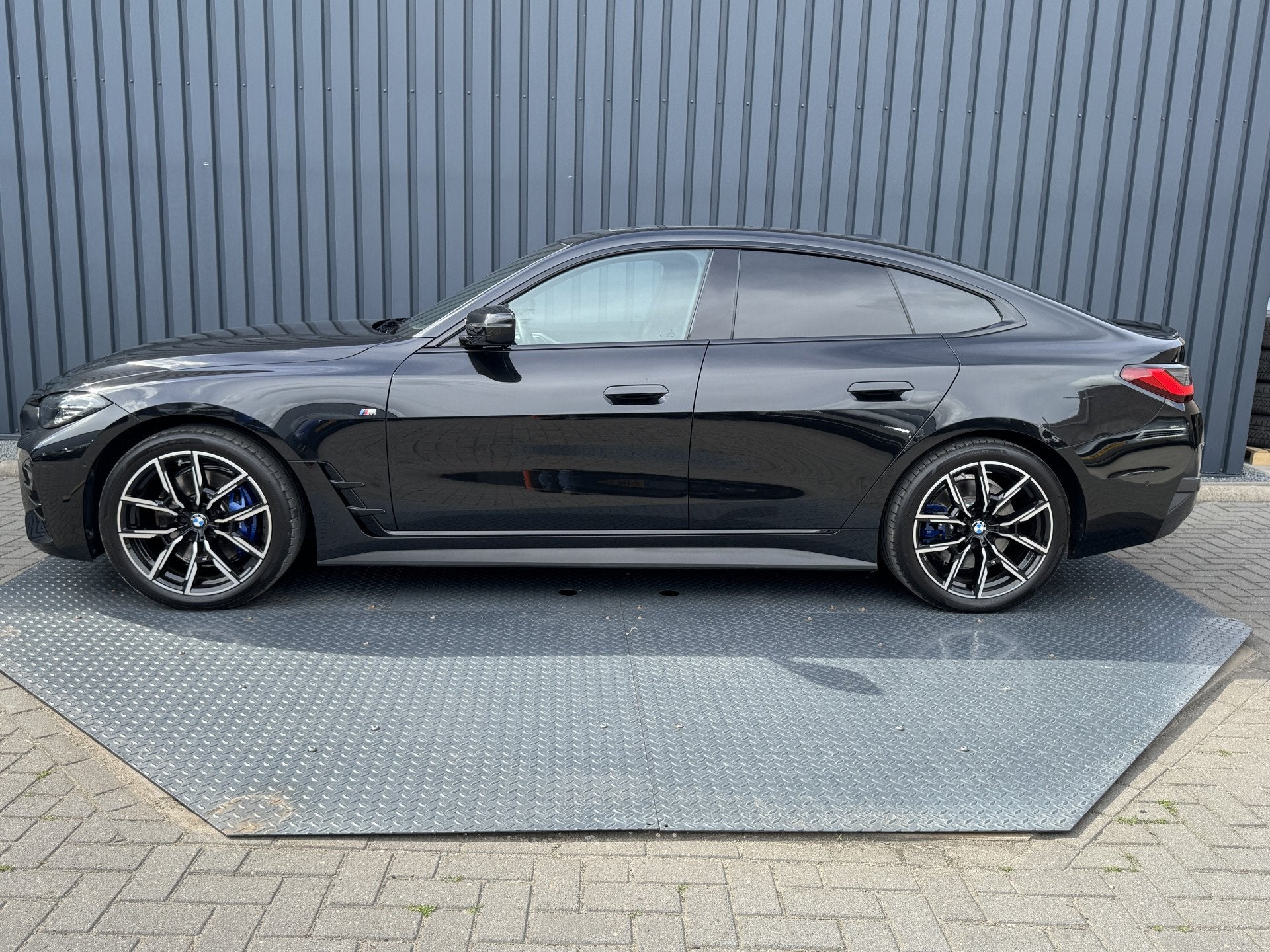 BMW 4 Serie Gran Coupé 420i Business Edition Plus | M-Sport, Auto's, Automaat, Gebruikt, Zwart, Bedrijf