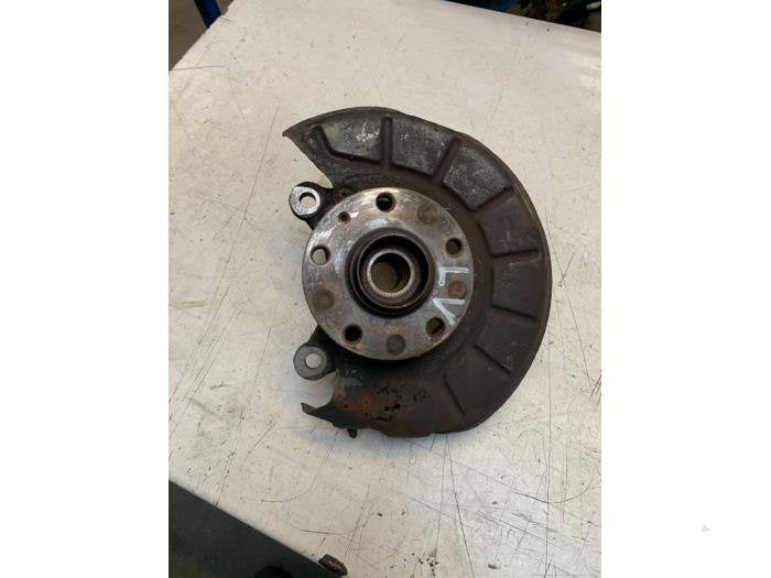 Fusee links-voor van een Volkswagen Scirocco, Gebruikt, -, Volkswagen, -