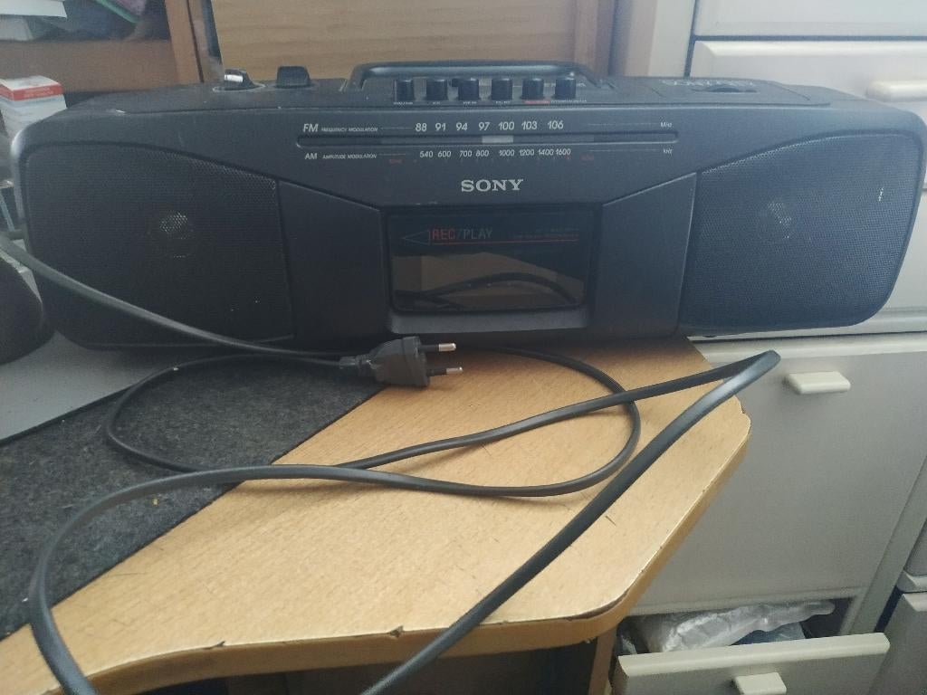 Radio Cassette-Corder Sony CFS-204, Ophalen of Verzenden, Gebruikt, Tuner of Radio, Sony