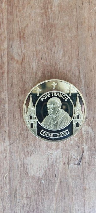 Mooie Herdenkingsmunt Paus Franciscus, Ophalen of Verzenden
