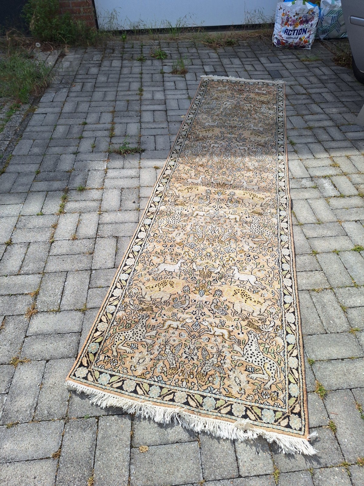 Perzische loper met zijde 3 meter lang 82 cm breed, Ophalen of Verzenden, Rechthoekig, 200 cm of meer, 50 tot 100 cm