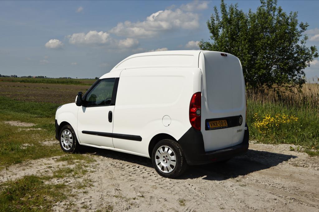 Fiat Doblo C 1.4 70KW 2012 Wit, Euro 5, Stof, Zwart, Wit