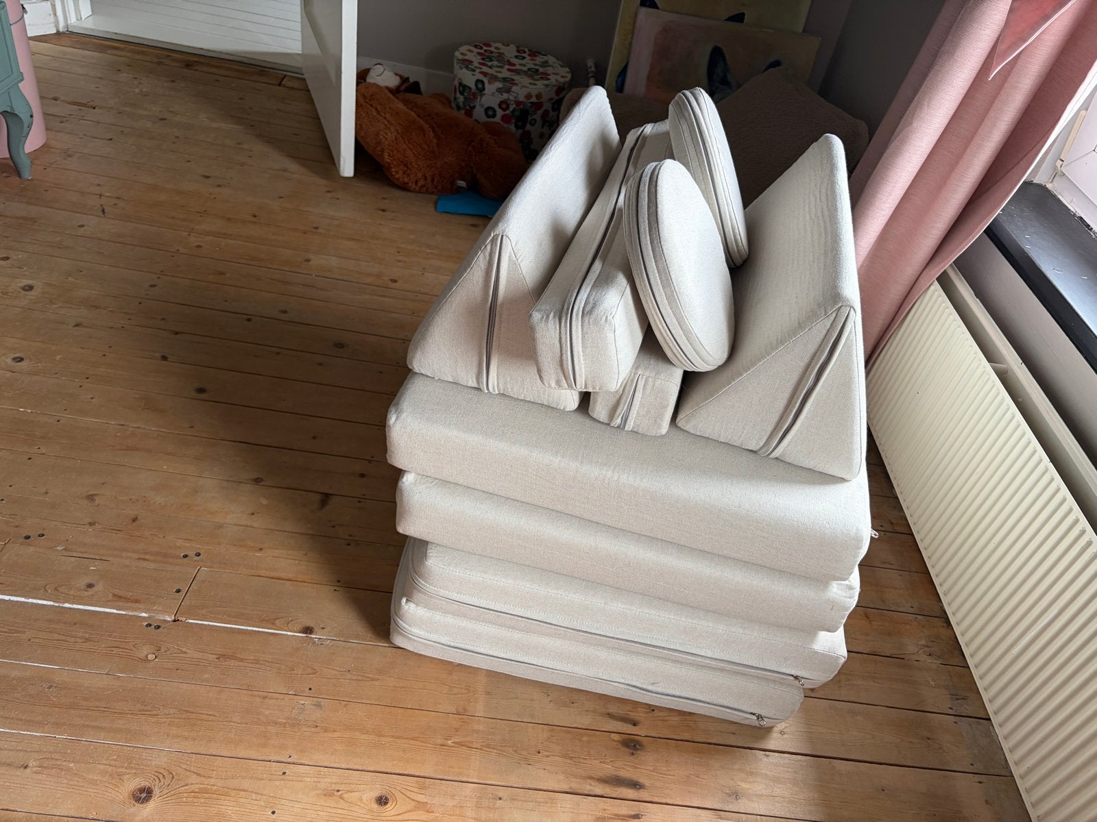 Speelkussens- Beige, 8-delig, Kinderen en Baby's, Speelgoed | Bouwstenen, Ophalen, Zo goed als nieuw, Overige merken