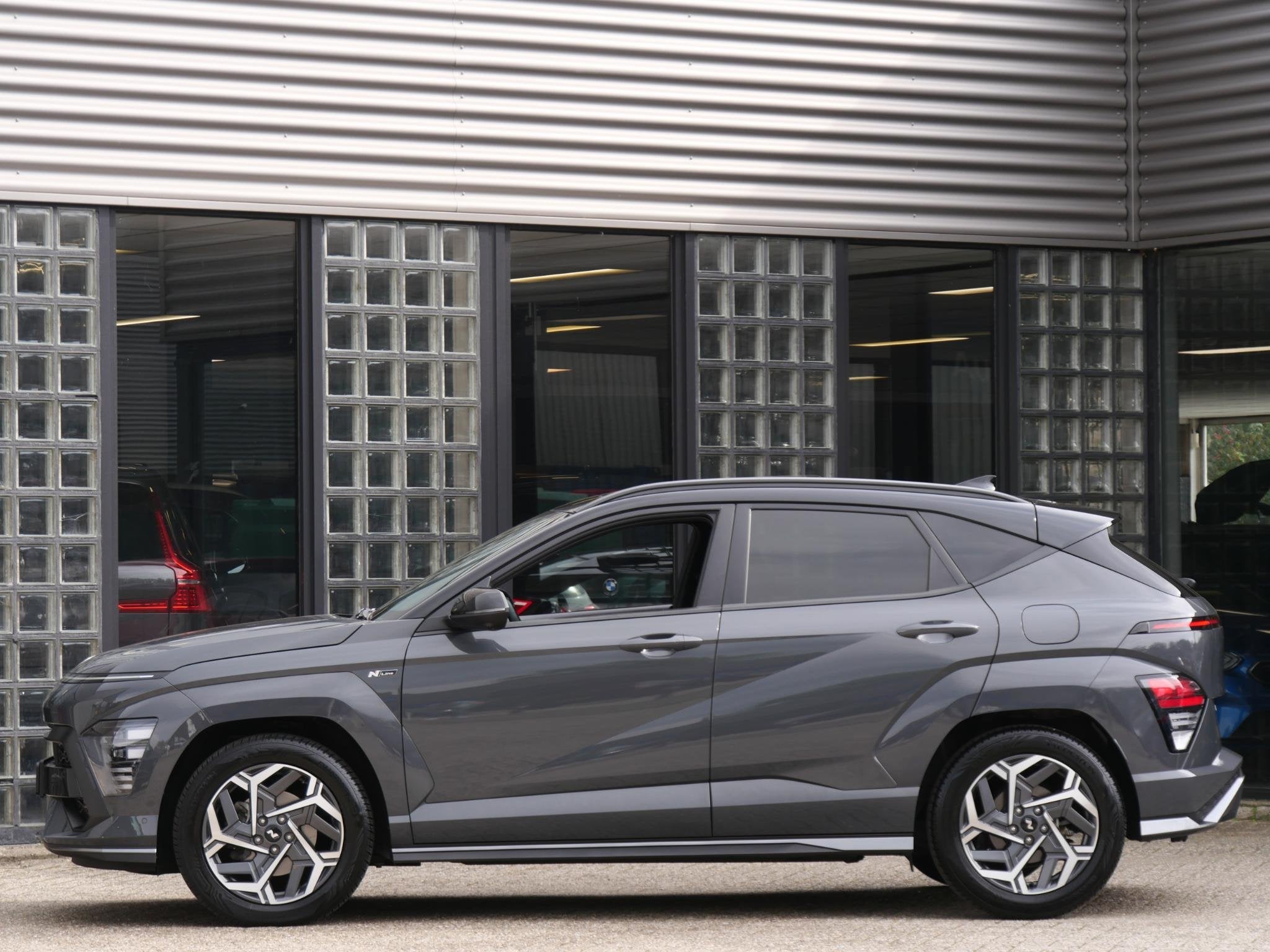 Hyundai Kona HYBRID N-LINE SKY/ PANORAMADAK/ TREKHAAK/ NL-AU, Auto's, Dealer onderhouden, Stof, Gebruikt, Euro 6