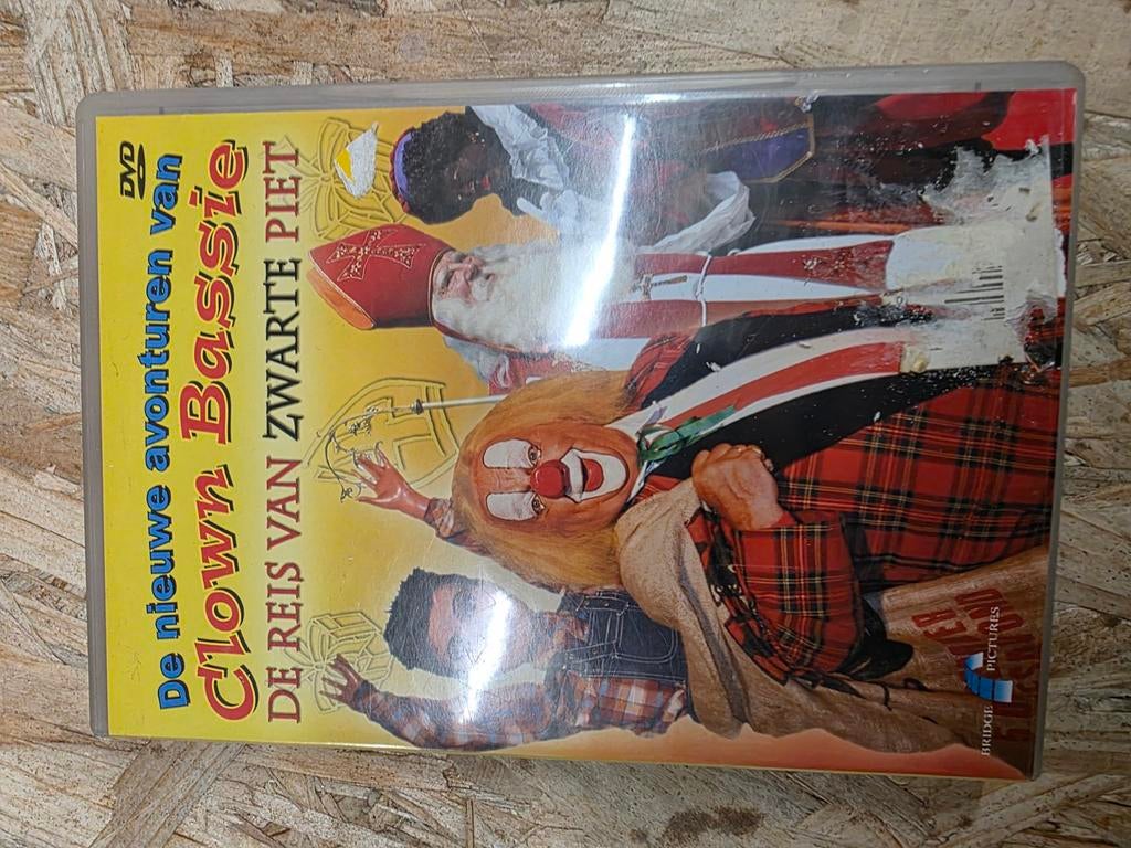 Clown bassie  de reis van zwarte piet, Alle leeftijden, Verzenden, Zo goed als nieuw