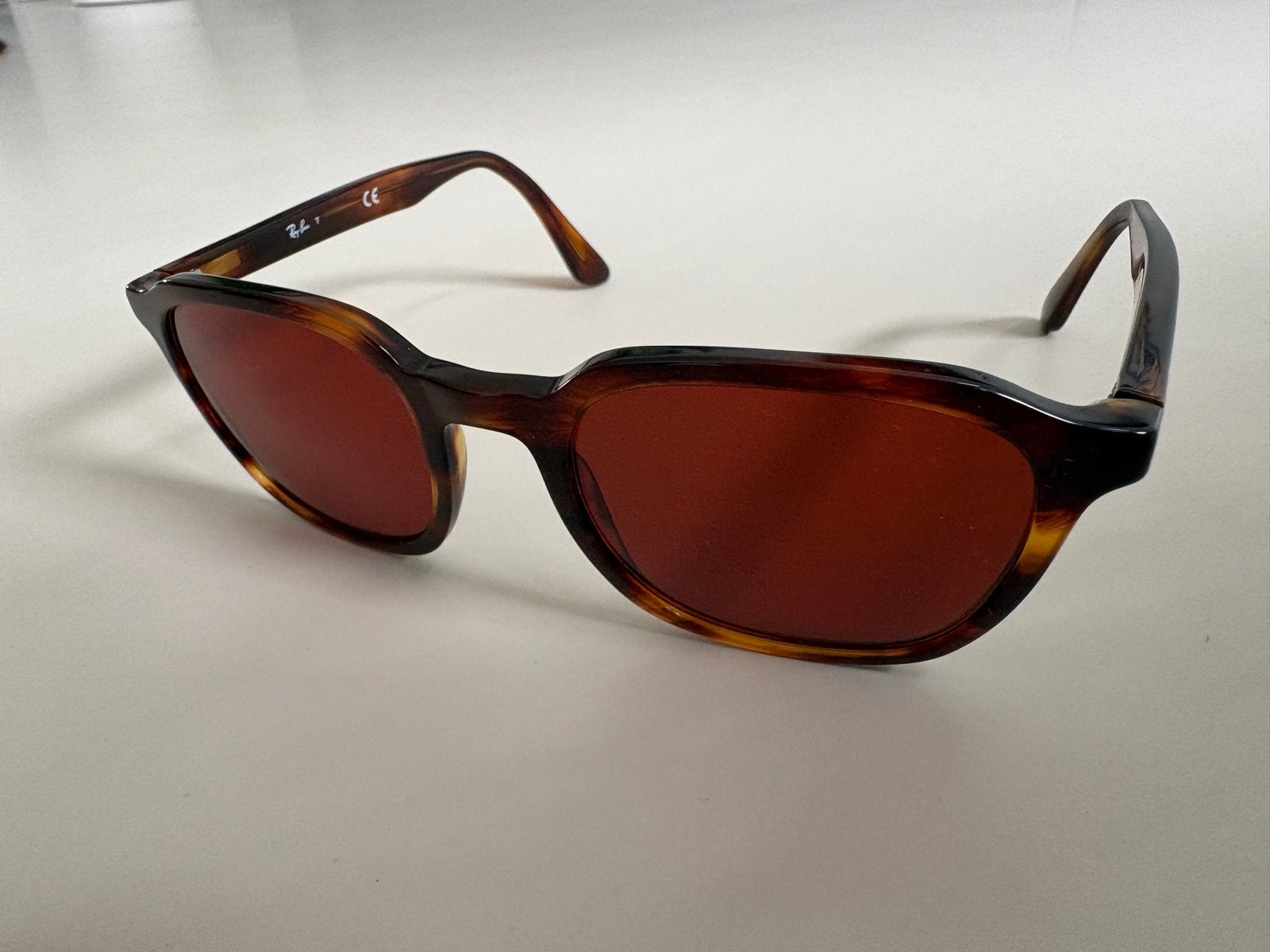 Ray-Ban Zonnebril RB 5390, Gebruikt, Zonnebril, Bruin, Verzenden