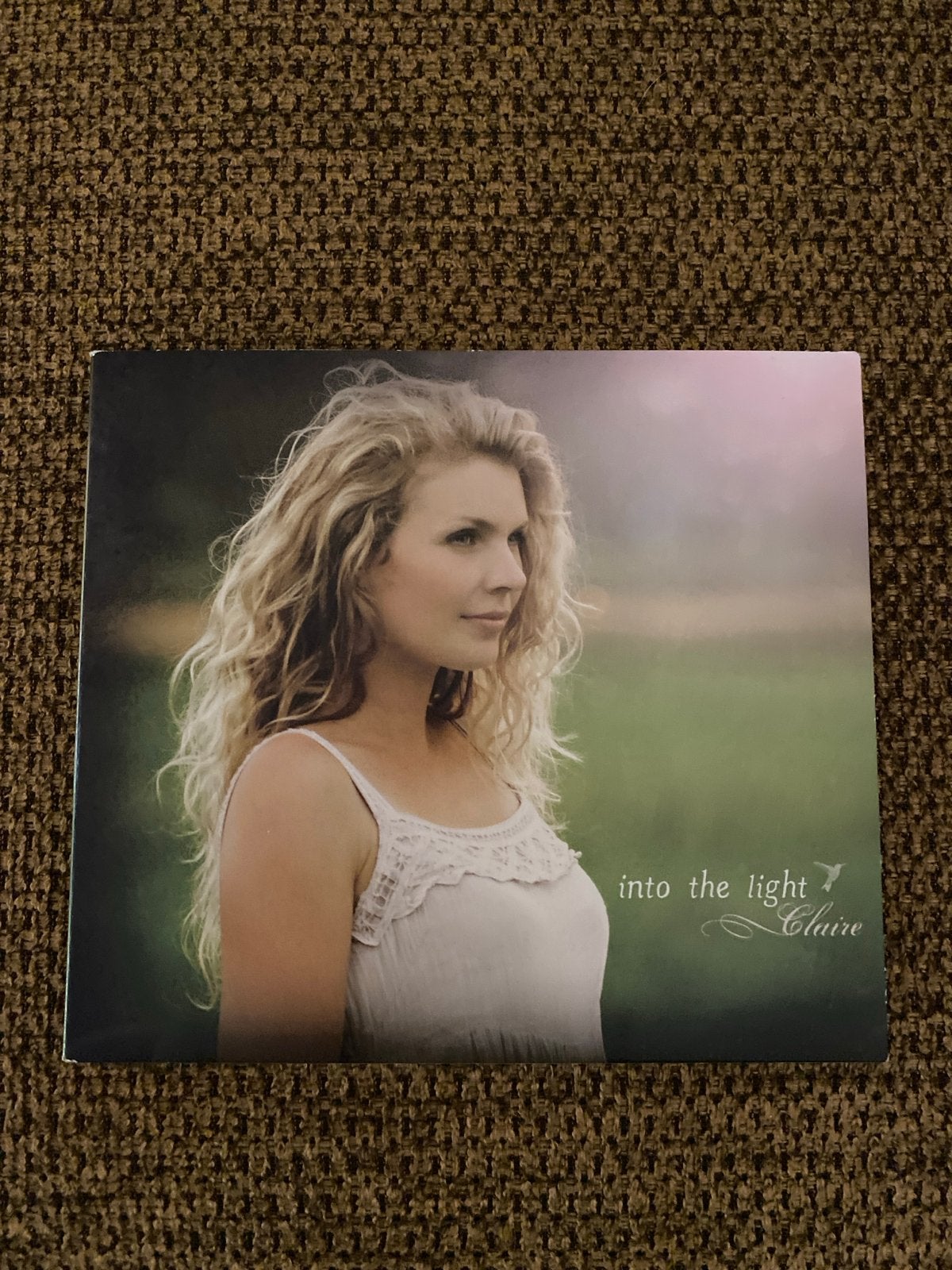 Claire - Into The Light cd, Cd's en Dvd's, Cd's | Pop, Zo goed als nieuw, Pop, Album, Inclusief doosje, Ophalen of Verzenden