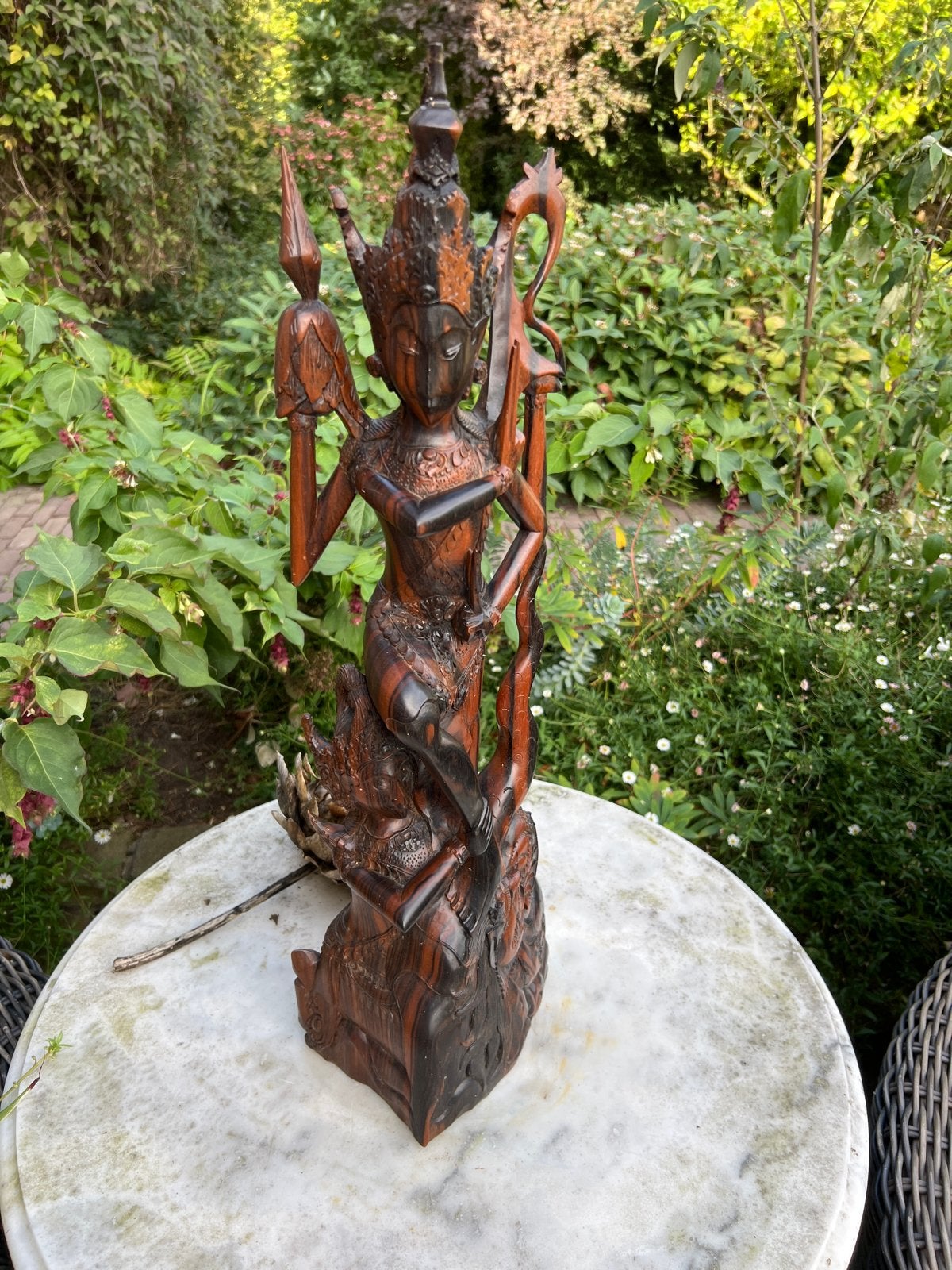 Prachtig handgesneden houten beeld Aziatische danseres bali, Handgemaakt, Beeld, Hout, Bruin