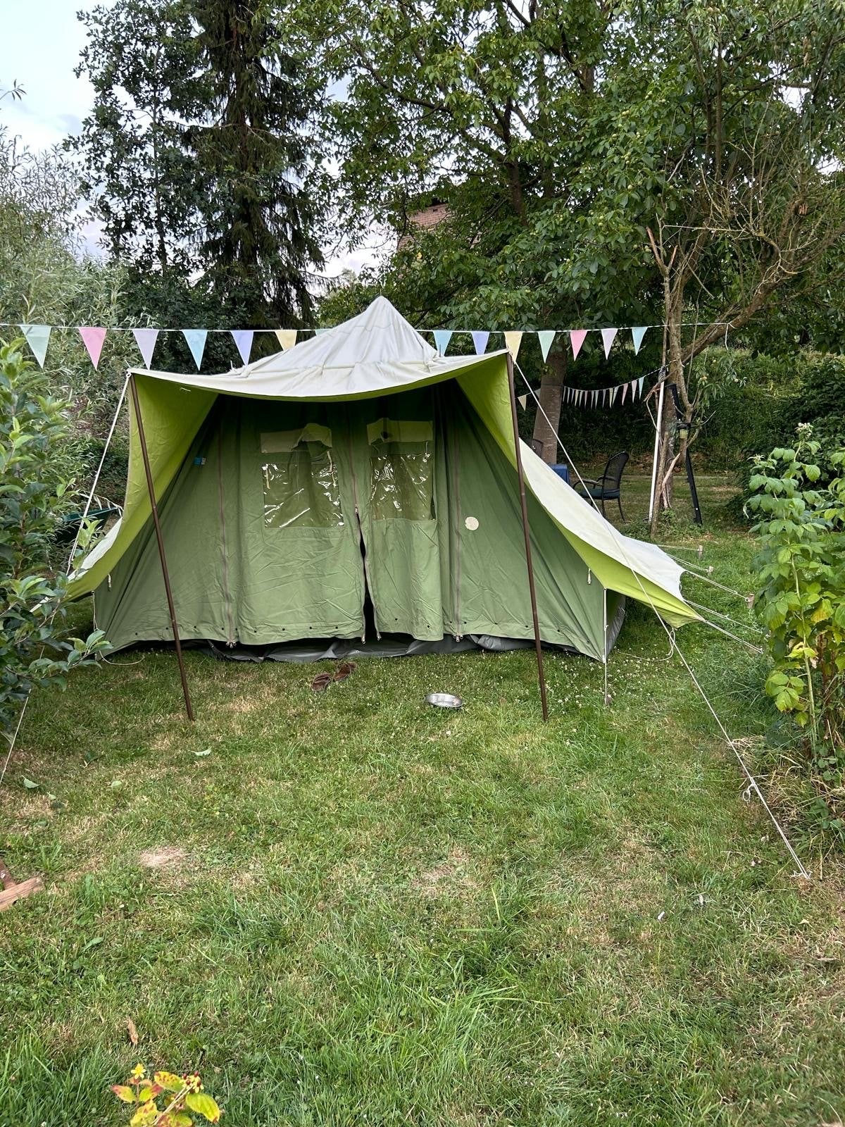 De Waard tent (albatros) (gratis af te halen), Caravans en Kamperen, Tenten, Ophalen, Gebruikt, Tot en met 6