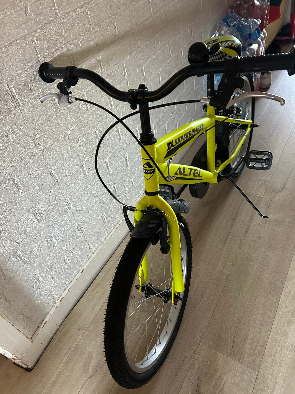 Altec superbomber lime 20inch, Fietsen en Brommers, Fietsen | Crossfietsen en BMX, Ophalen, Zo goed als nieuw, Staal