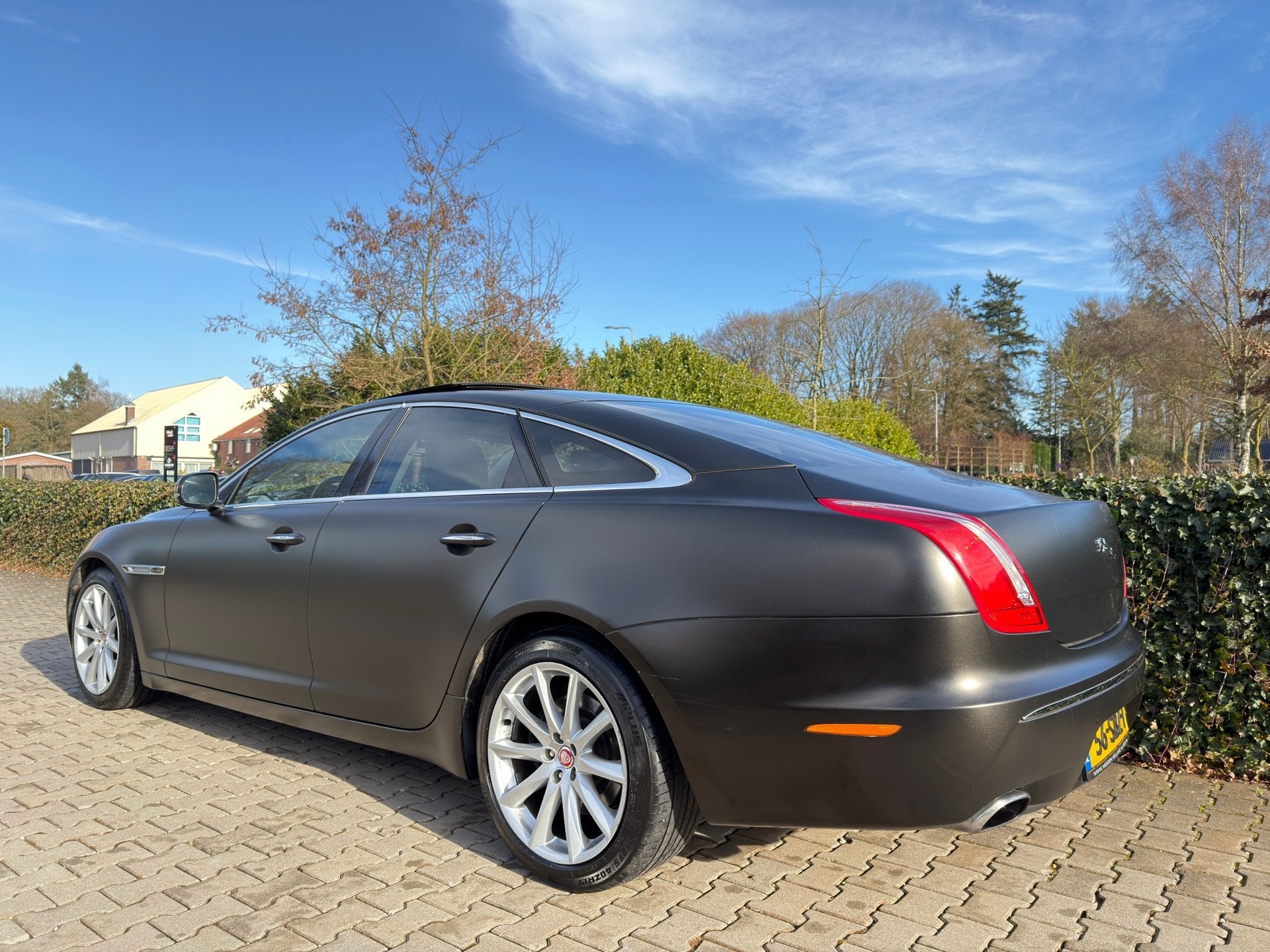 Jaguar XJ 3.0 V6D Premium Luxury , Clima / Cruise / Camera /, Auto's, Euro 5, Achterwielaandrijving, Gebruikt, Beige