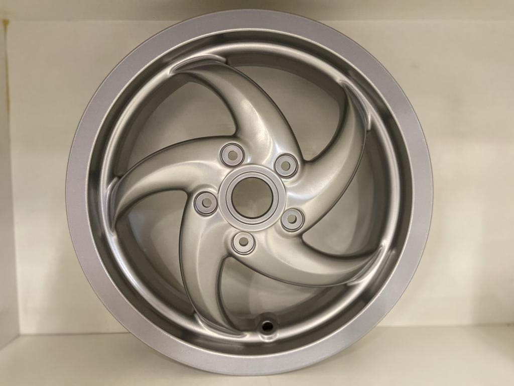 velg set grimeca 12 inch vespa gts gilera runner, Motoren, Ophalen of Verzenden, Niet ingevuld, Niet ingevuld, Niet ingevuld