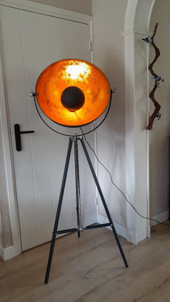 Fraaie designer staande lamp vloerlamp van La Chaise Longue., Ophalen, Industrieel, designer, glamour., Zo goed als nieuw, Metaal