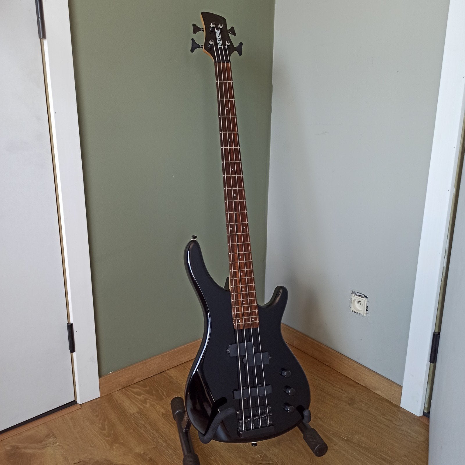 Hartke SB-15 basgitaar, Ophalen of Verzenden, Gebruikt, Elektrisch