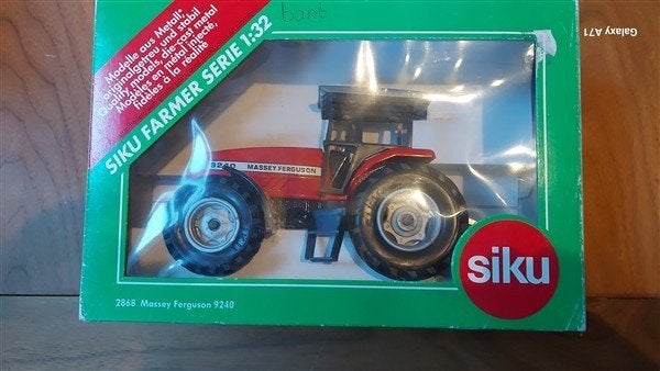 Siku 2868 Massey Ferguson 9240, Ophalen of Verzenden, Zo goed als nieuw, Tractor of Landbouw, SIKU
