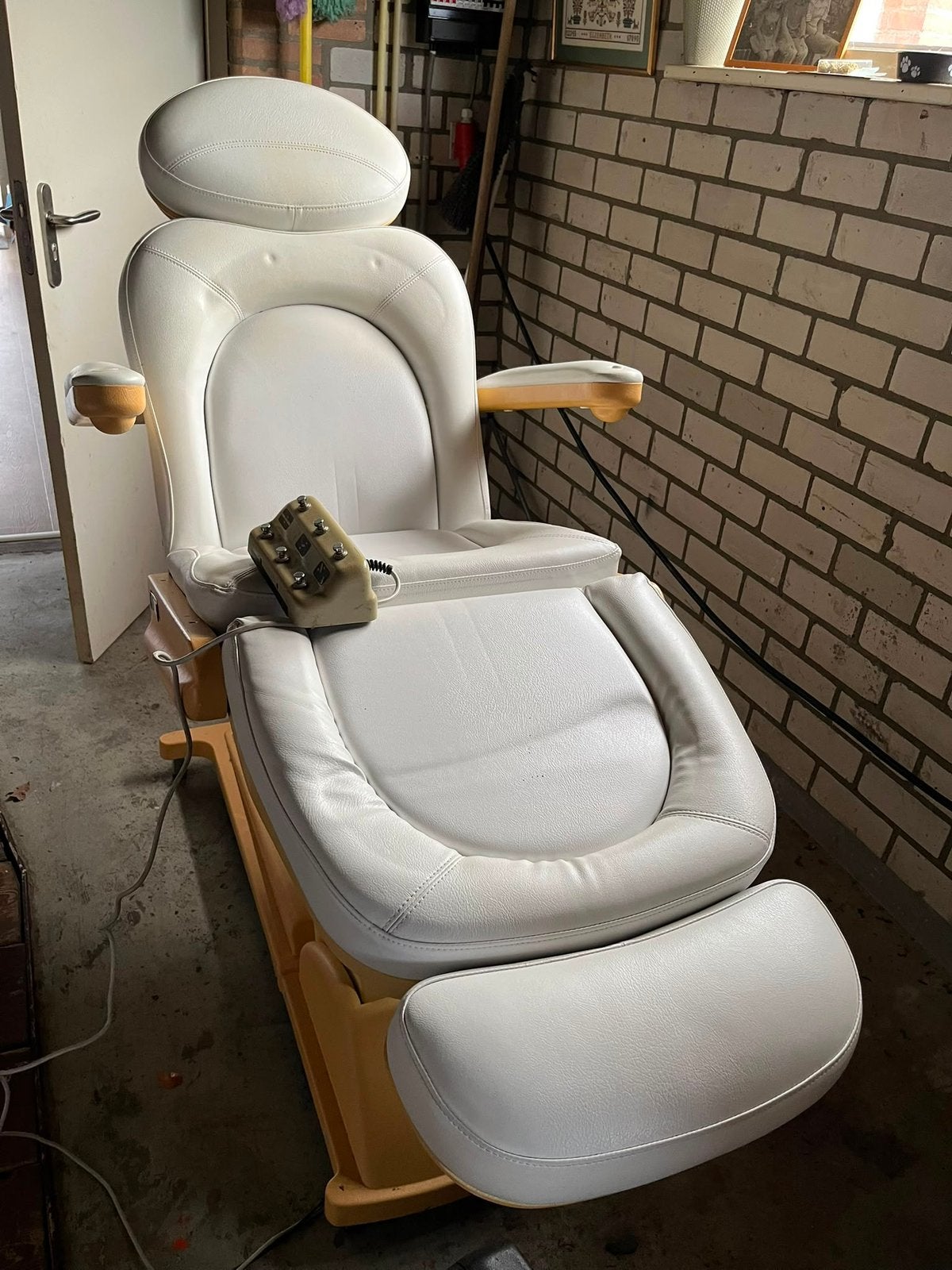 Elektrische behandelstoel, Ophalen, Gebruikt, Massagetafel