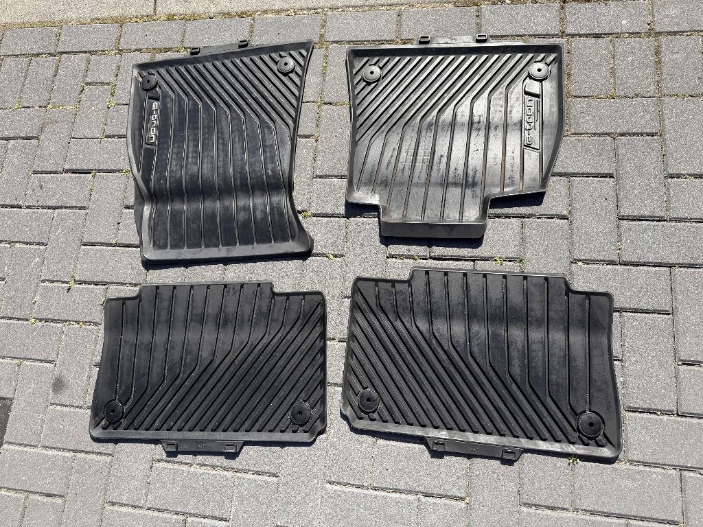 Originele Audi all-weather rubberen vloermatten set + meer, Verzenden