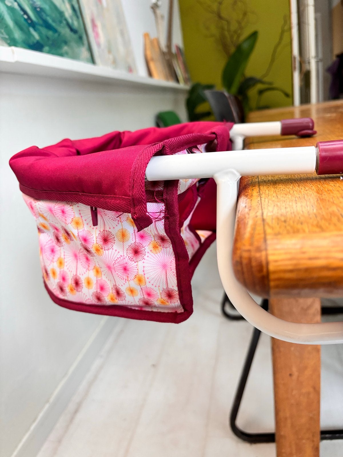 Poppen en accessoires: Götz stoel, Baby Born draagzak, Ophalen of Verzenden, Gebruikt, Babypop