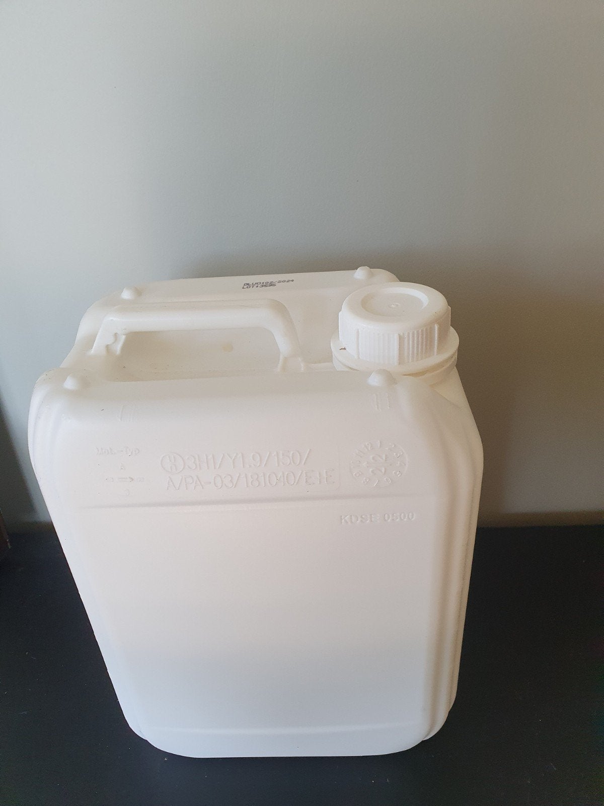 10 jerrycans van 5 liter 1 x gebruikt, Ophalen