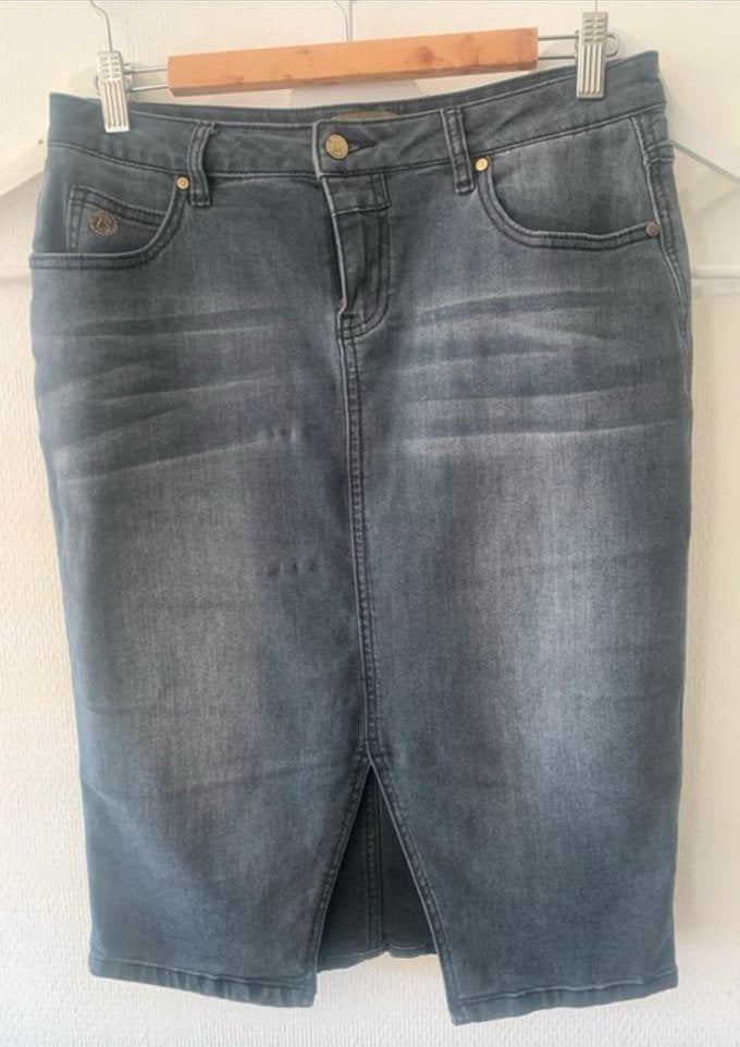 Zusss spijkerrok met splitje, Kleding | Dames, Rokken, Maat 38/40 (M), Blauw, Ophalen of Verzenden, Zo goed als nieuw