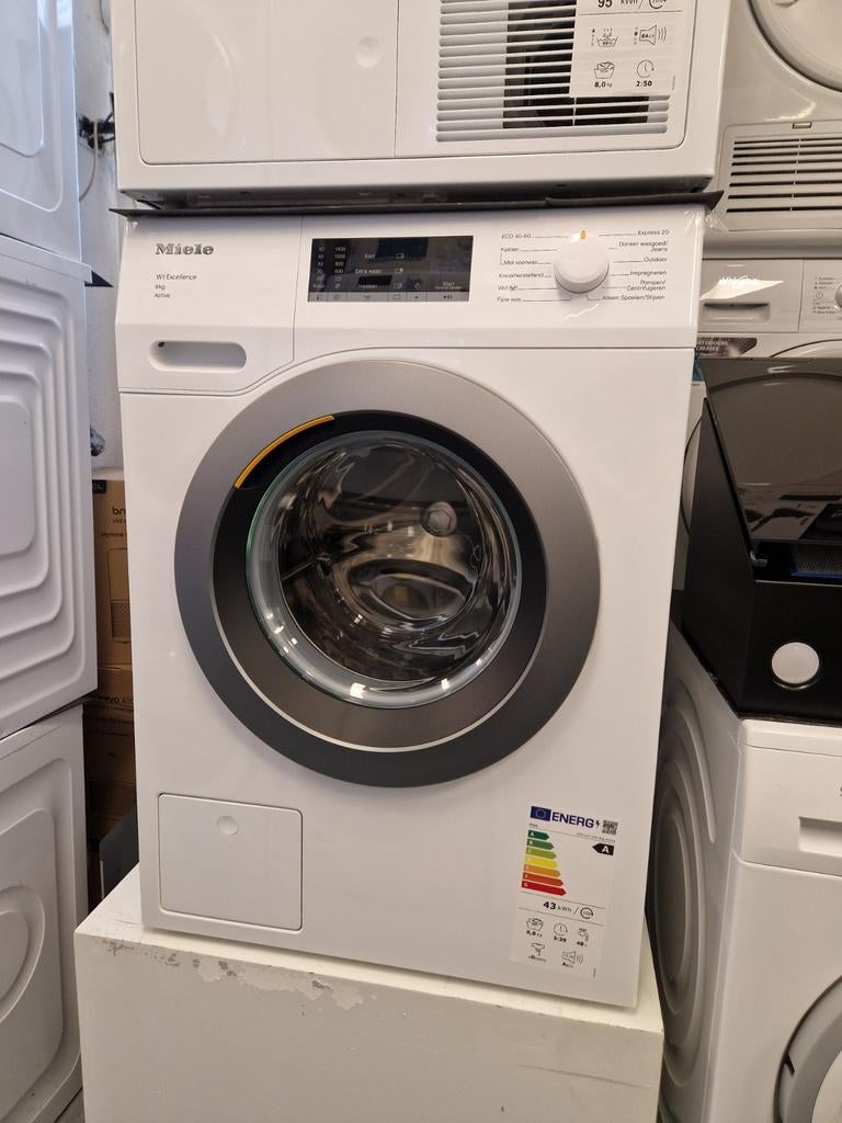 Miele Wasmachine 8 kg - Zo goed als nieuw - Nieuwste model, Ophalen, 1200 tot 1600 toeren, 8 tot 10 kg, Zo goed als nieuw