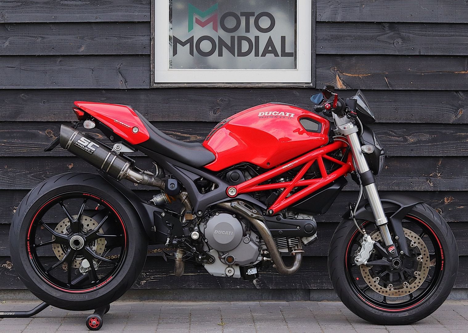 DUCATI 796 MONSTER ABS (bj 2011) SC Project, DUCATI, 2 cilinders, Motorrijbewijs A, Bedrijf