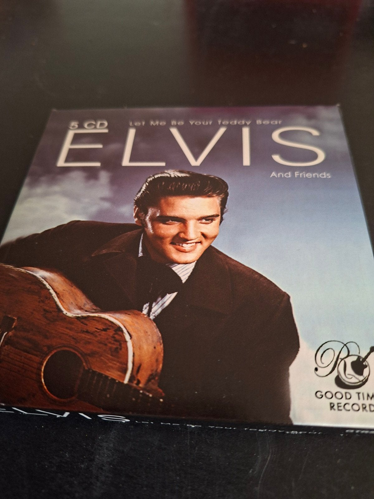 Elvis Presley, Ophalen