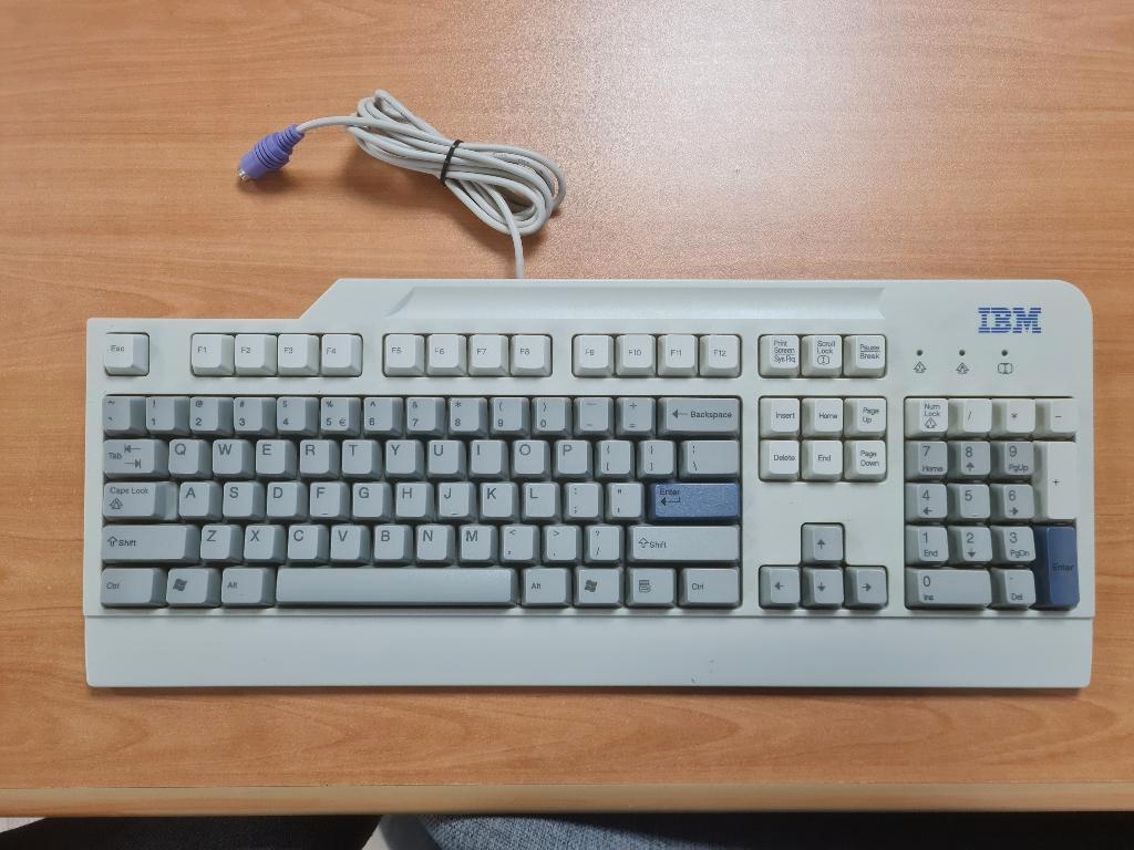 IBM Model - SK-8820 Toetsenbord, Ophalen, Gebruikt