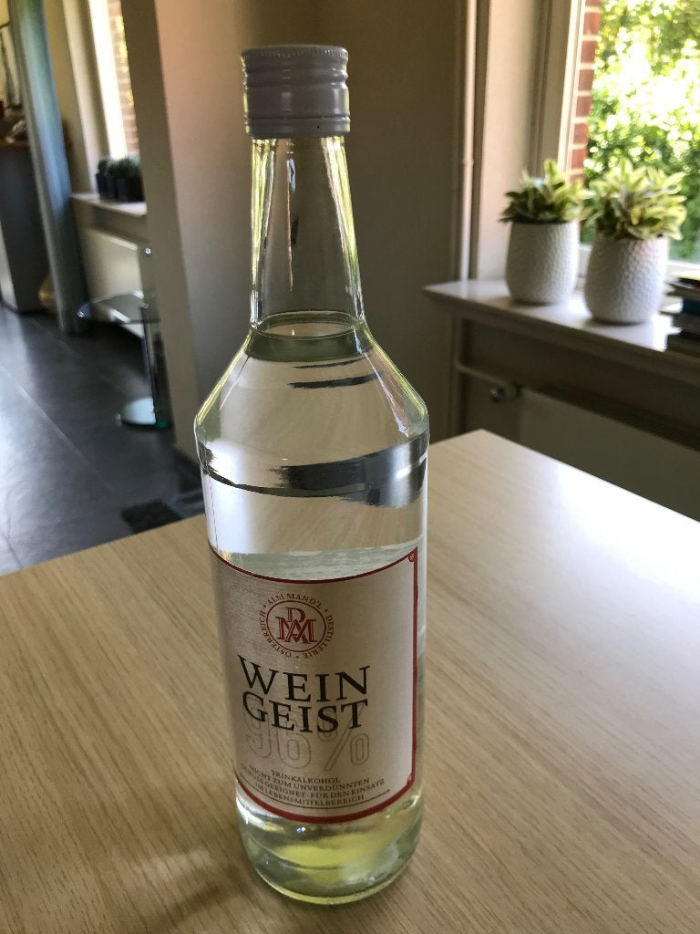 Wein Geist, Ophalen
