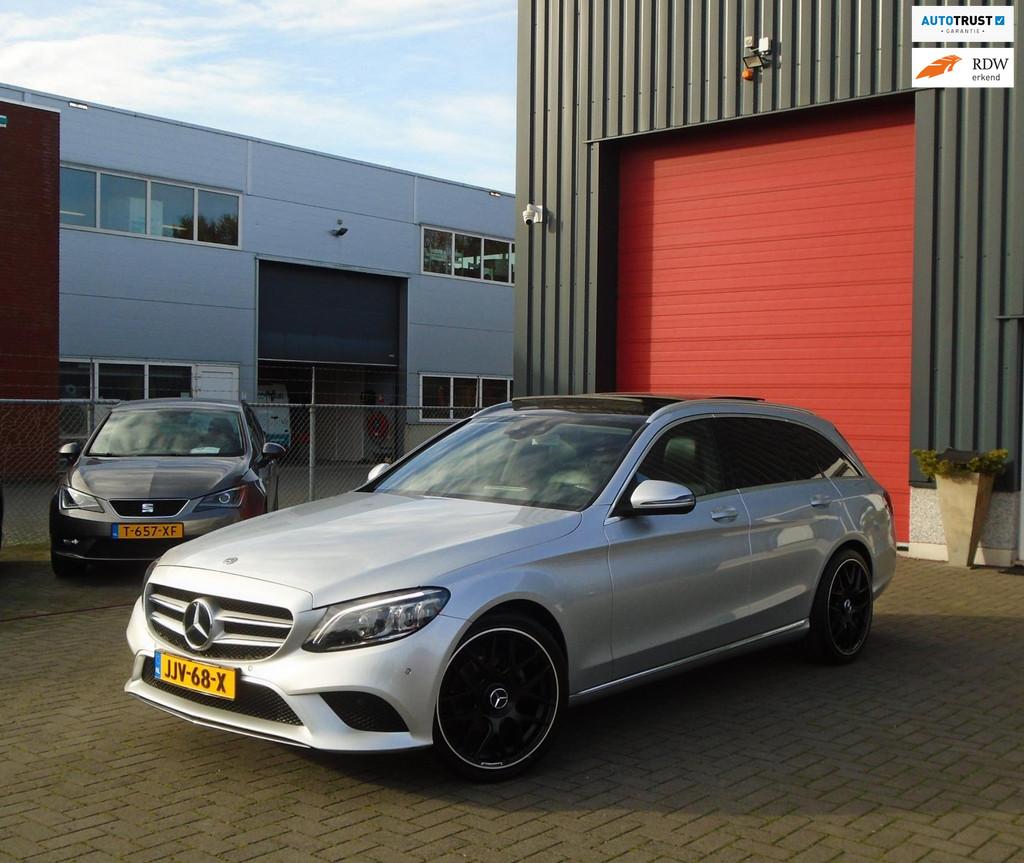 Mercedes-Benz C-klasse Estate 180 Advantage Pack,Pano,TrekhA, Automaat, Leder en Stof, 1595 cc, 750 kg