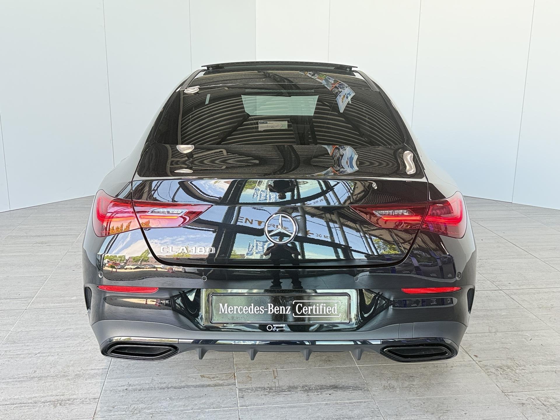 Mercedes-Benz CLA-klasse 180 Business Solution AMG | Panoram, Auto's, 136 pk, Gebruikt, 4 cilinders, Zwart