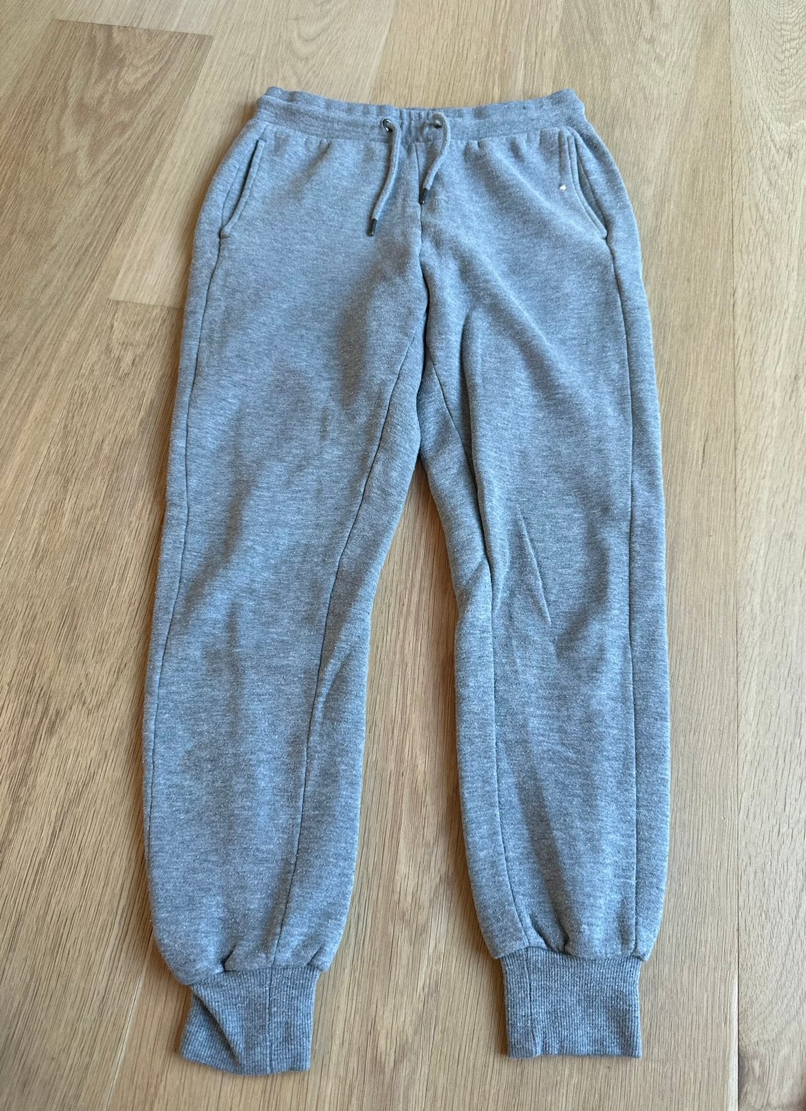 Primark grijs broek XS, Ophalen of Verzenden, Gedragen, Maat 34 (XS) of kleiner, Grijs