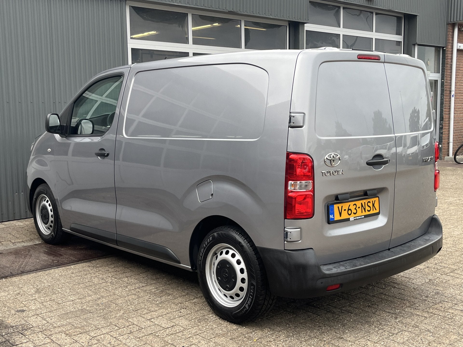 Toyota ProAce 1.5 BlueHDI Worker Marge BTW en BPM vrij! Airc, Auto's, Voorwielaandrijving, Stof, Gebruikt, 4 cilinders