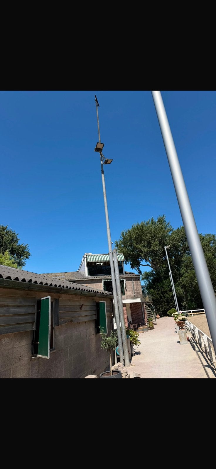 Kantelbare licht mast 10 meter, Telecommunicatie, Antennes en Masten, Ophalen, Gebruikt, Mast