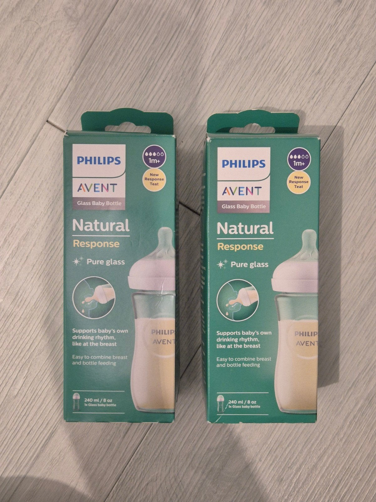 2x Philips Avent Natural Response Glazen Babyfles 240ml +3m, Kinderen en Baby's, Babyvoeding en Toebehoren, Ophalen of Verzenden