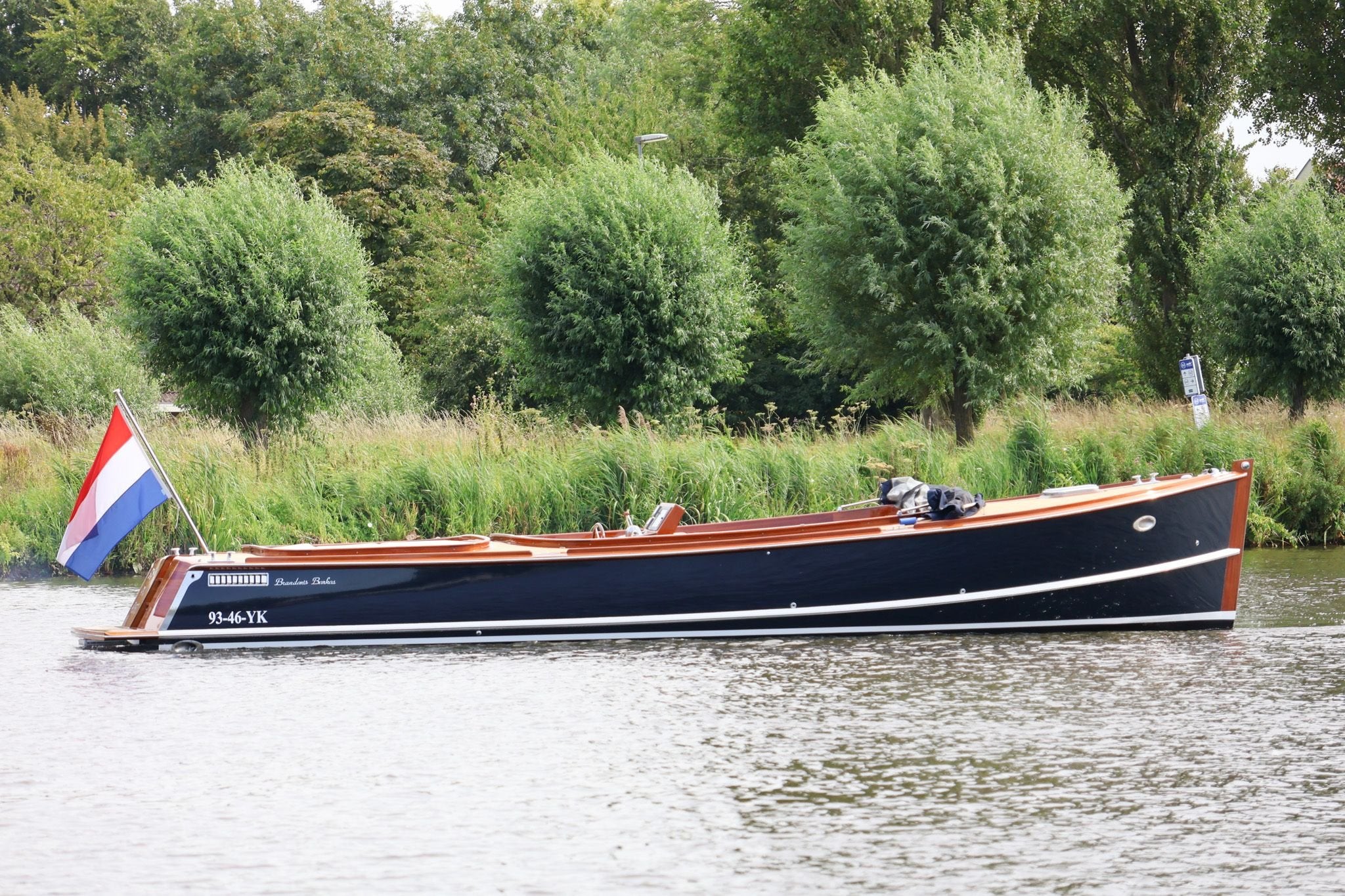 Brandaris Barkas 1100, Gebruikt, Polyester, Diesel
