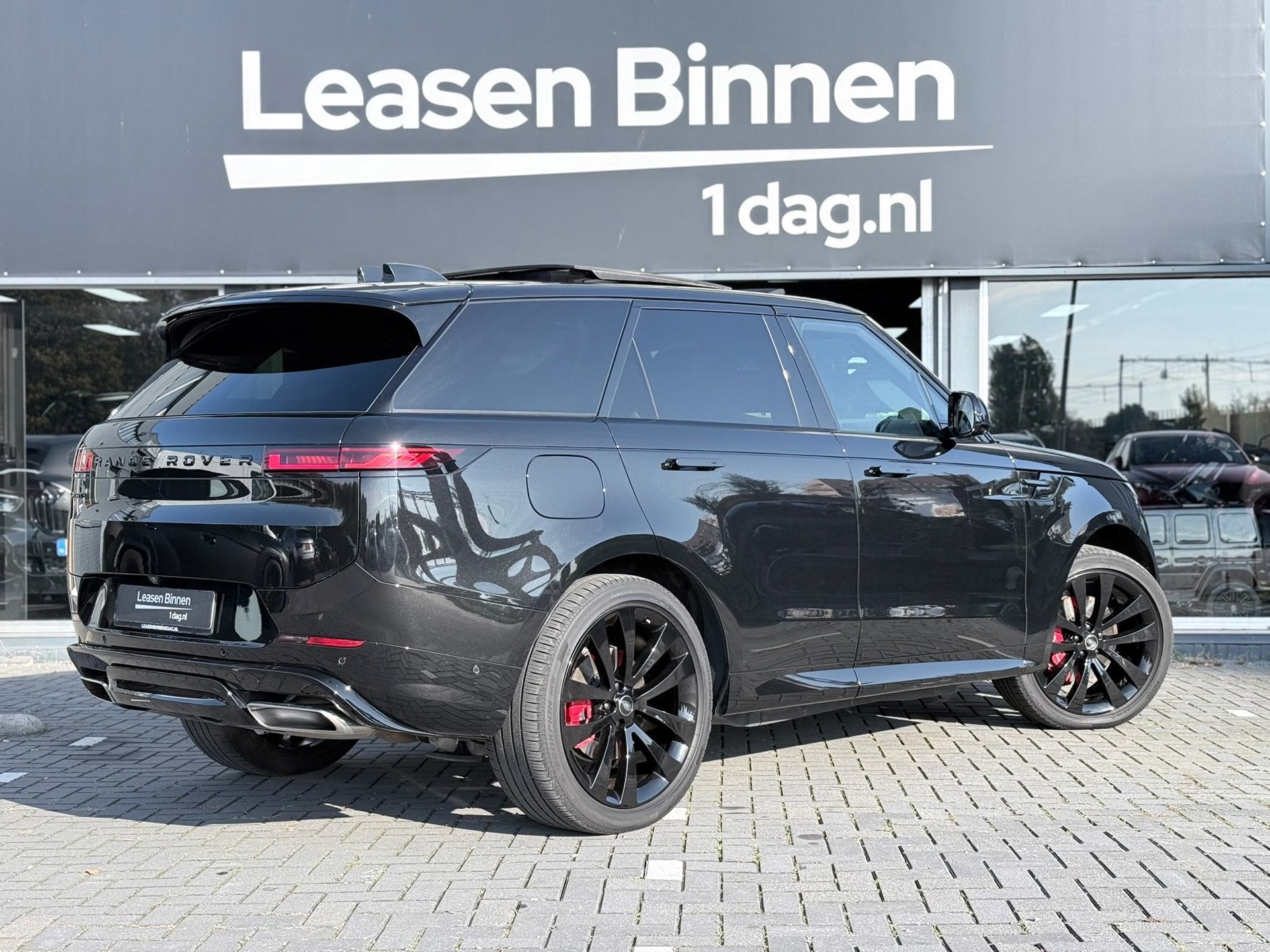 Land Rover Range Rover Sport 3.0 P460e Dynamic HSE PHEV Soft, Auto's, Automaat, Dealer onderhouden, Bedrijf, Hybride Elektrisch/Benzine