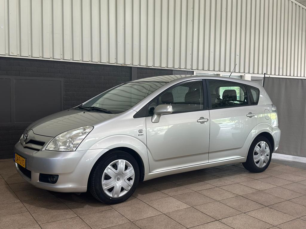 Toyota Corolla Verso 1.8 Vvt-i AUT 7P 2004 Grijs, 4 cilinders, 129 pk, 7 stoelen, Origineel Nederlands