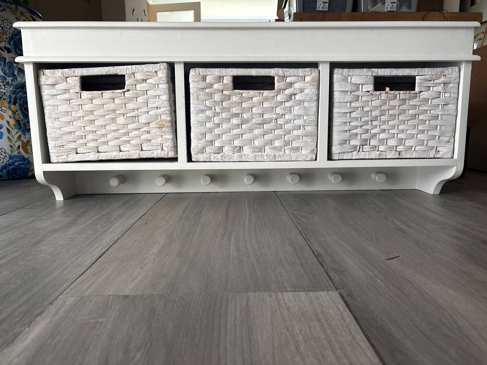 Witte wandkapstok met opbergmanden, Huis en Inrichting, Gebruikt, Minder dan 100 cm, Hout, Ophalen