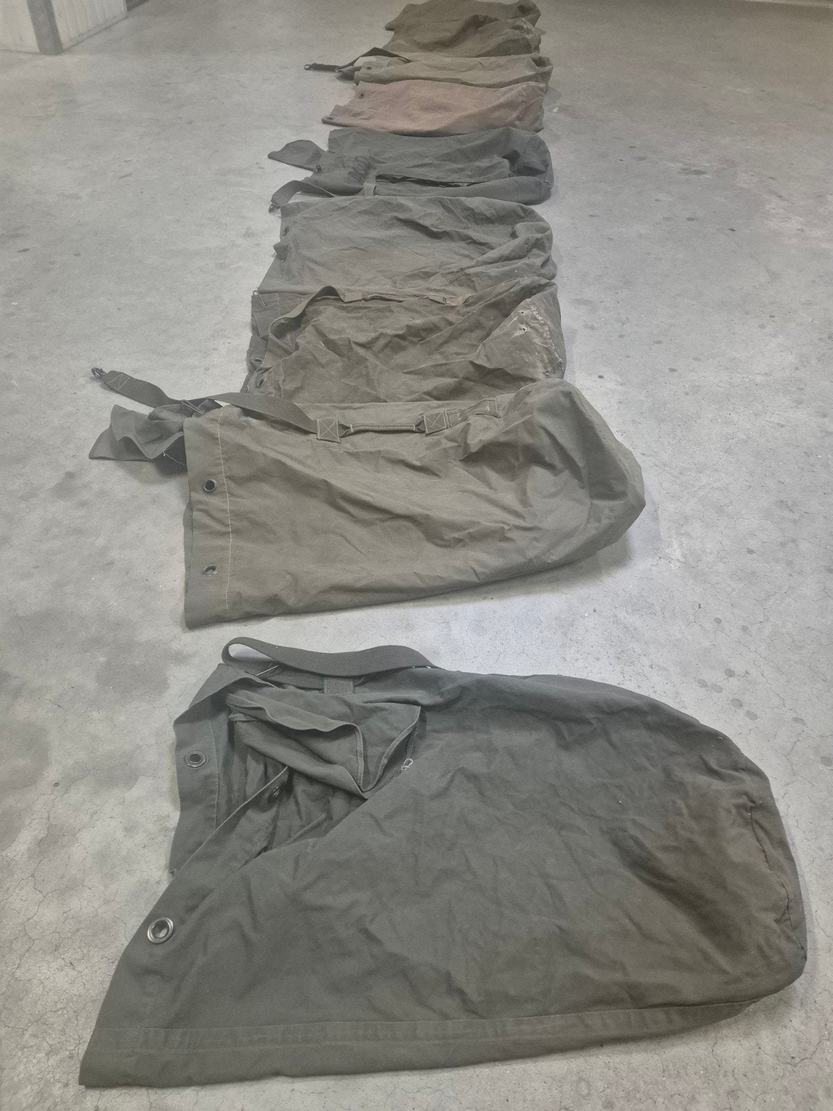 Diverse militaire plunjebalen - KL, MVD, KPU, Ophalen of Verzenden, Landmacht, Nederland, Overige typen