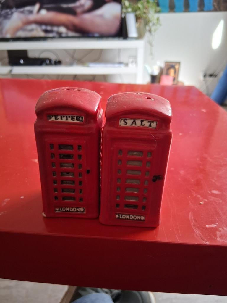 Vintage Zout- en Peperstel - London Telefooncel Design, Gebruikt, Overige typen, Ophalen of Verzenden, Glas