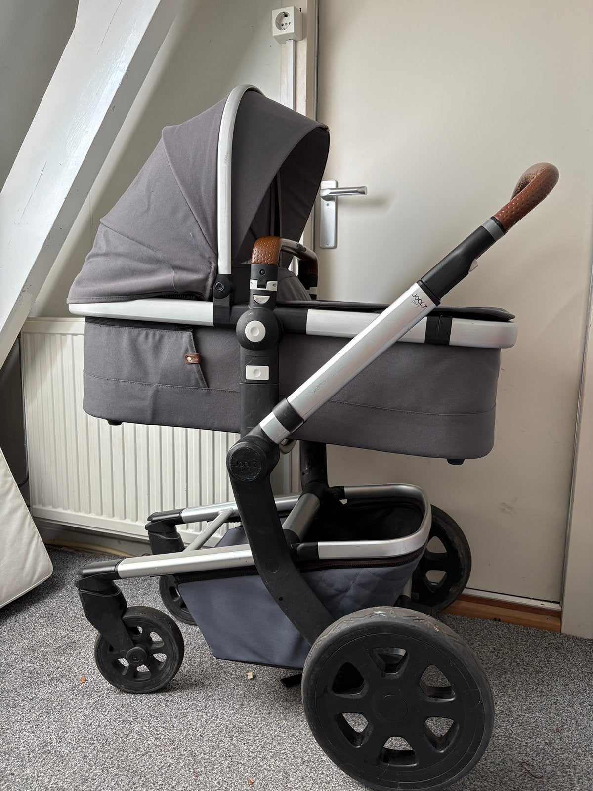 3 in 1 Joolz Day 3 kinderwagen met zwarte Maxi Cosi, Zo goed als nieuw, Combiwagen, Met reiswieg, Ophalen