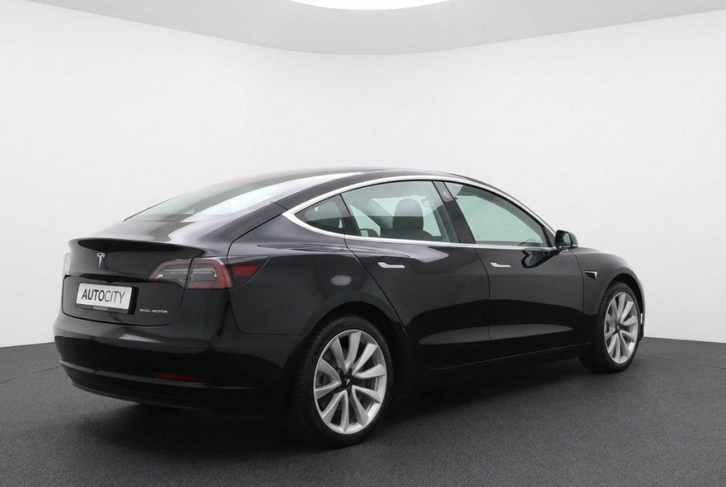 Tesla Model 3 Long Range AWD 75kWh 89% SOH FSD 3 l Autopilot, Automaat, 0 cilinders, 530 km, Origineel Nederlands