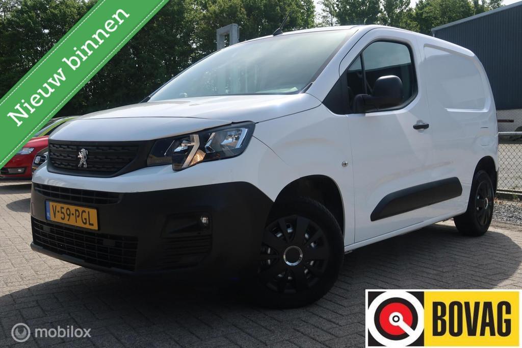 Peugeot Partner bestel 1.2 BENZINE AIRCO EX. BTW, Voorwielaandrijving, Stof, 1199 cc, Wit